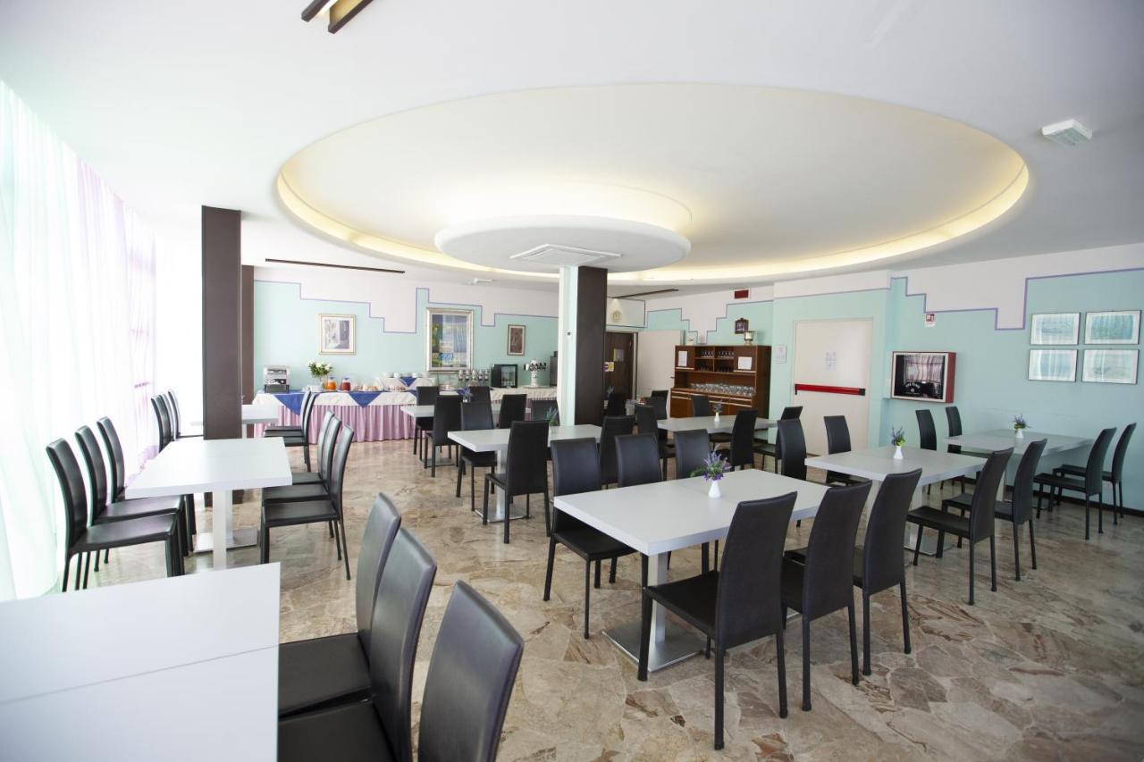 Hotel Mirage Bellaria-Igea Marina Exterior foto