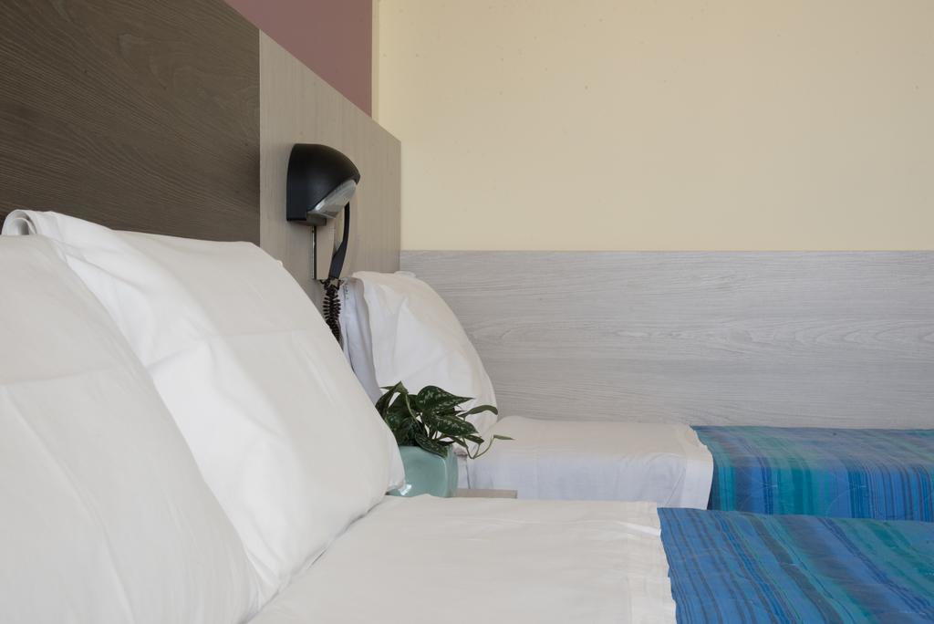 Hotel Mirage Bellaria-Igea Marina Exterior foto